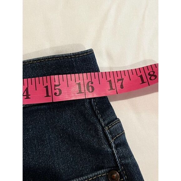Lee Relaxed Fit At the Waist Jeans Size 10M Boot Cut - Picture 7 of 9